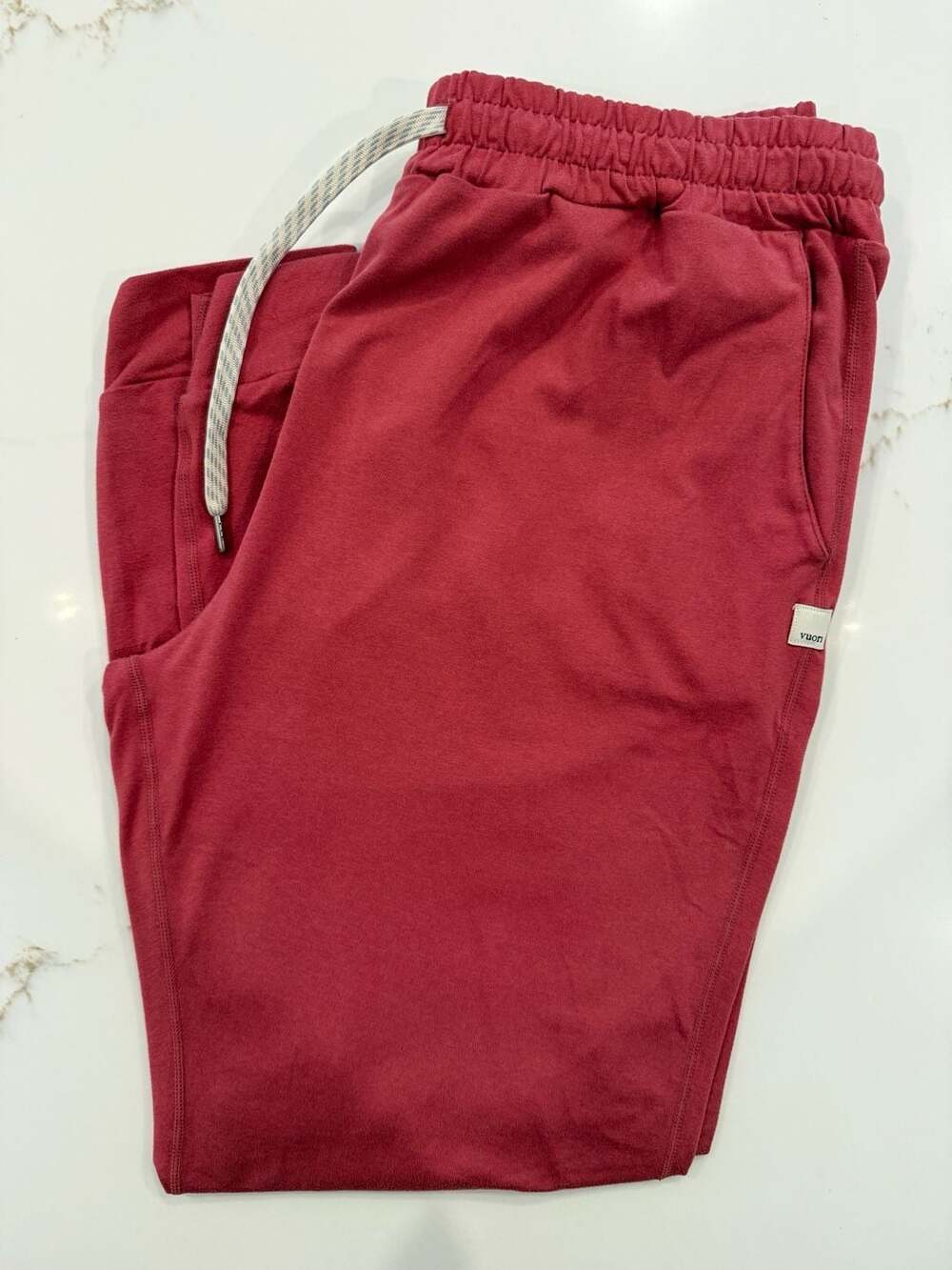 Vuori Performance Joggers Red